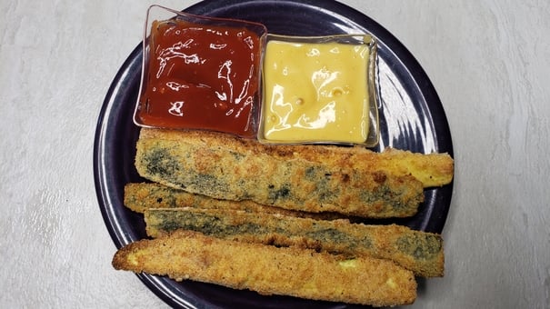 Crispy Air Fried Zucchini Fries